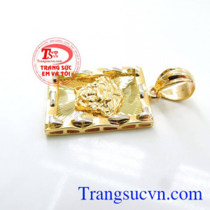 Mặt dây thần thoại