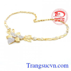 Kiềng hoa hạnh phúc lứa đôi, Thị trường trang sức luôn thay đổi và xu hướng thời trang lại luôn xoay vòng.