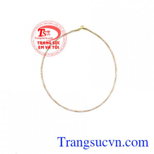 Kiềng nữ Ý kiểu trụ xinh, Chiếc kiềng nữ vàng thời trang nhập nguyên chiếc từ Italy.