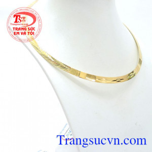 Kiềng vàng cho cô dâu