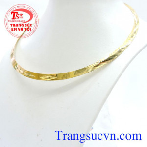 Kiềng vàng cho cô dâu , chiếc kiềng vàng tây 10k đẹp, sang trọng. 