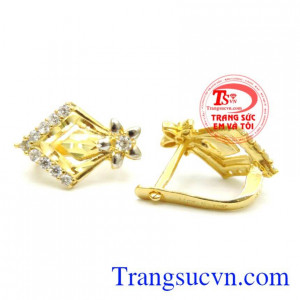 Bông tai thướt tha yểu điệu