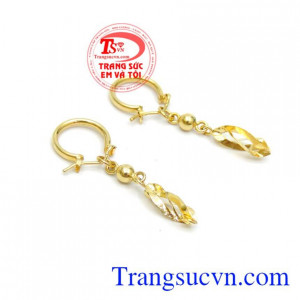 Bông tai thánh thót như oanh yến