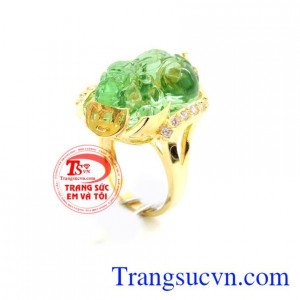 Nhẫn nữ tỳ hưu đá xanh lục, nhẫn nữ tỳ hưu đá nhân tạo xanh lục trong chạm khắn tỳ hưu đẹp, chiếc nhẫn bọc vàng 10k chuẩn chất lượng, sản phẩm bảo hành 6 tháng, giao hàng toàn quốc, nhẫn nữ đá nhân tạo giá rẻ thời trang