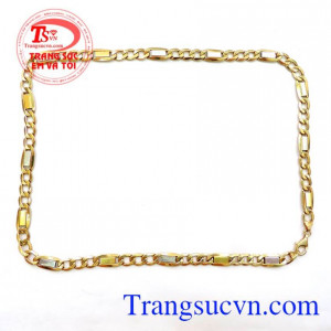Dây chuyền vàng món quà ý nghĩa dành tặng cho người yêu thương thể hiện tình cảm