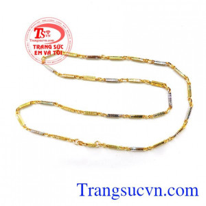 Dây chuyền vàng nam đẹp sang trọng khách hàng ưa chuộng và bình chọn nhiều năm liền đối với sản phẩm dây chuyền vàng