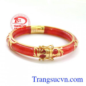 Vòng tay ngọc đỏ trẻ trung, vòng tay ngọc cẩm thạch bọc vàng xinh.