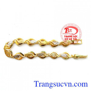 Bán Chiếc Vòng Tay Nữ Sang Chảnh chất lượng vàng đảm bảo.