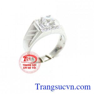 Nhẫn vàng trắng 18k phong cách cho nam, chiếc nhẫn nam vàng trắng đẹo, sang trọng, vàng chuẩn chất lượng, nhẫn nam thiết kế kiểu dáng đường nét phóng khoáng, thể hiện cá tính mạnh mẽ, bản lĩnh của người đàn ông
