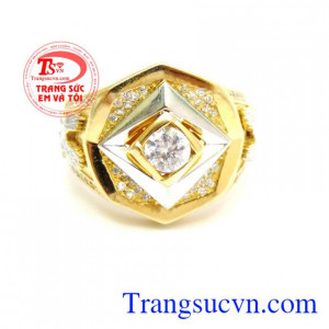 Nhẫn nam đại bàng 18k, nhẫn nam vàng tây đẹp, chuẩn chất lượng, nhẫn nam thiết kế cánh đại bàng bên má, chiếc nhẫn mang phong cách hiện đại trẻ trung cho nam. Chiếc nhẫn nam đẹp