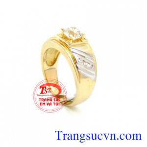 Nhẫn nam vàng 18k phay sáng, nhẫn nam vàng 18k thiết kế phay sáng những nét dứt khoát, hiện đại. Chiếc nhẫn nam sang trọng 18k là món quà ý nghĩa cho nam giới.