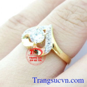 Nhẫn Nữ Trái Tim Chung Thủy Nhẫn vàng tây nữ là món quà ý nghĩa tặng người yêu trong các ngày lễ, kỷ niệm