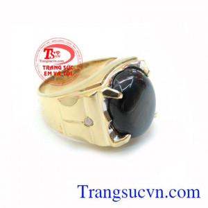 Nhẫn Nam Saphire Cao Cấp chất lượng cao. Nhẫn Nam Saphire Cao Cấp, nhẫn nam vàng tây, nhẫn nam đẹp, Sapphire luôn được xem là viên Đá biểu tượng cho sự giàu sang, thịnh vượng, tình yêu và long thủy chung