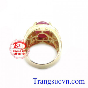Nhẫn Nam Vàng 14k Gắn Đá Ruby dễ dàng kết hợp với nhiều loại trang phúc khác nhau