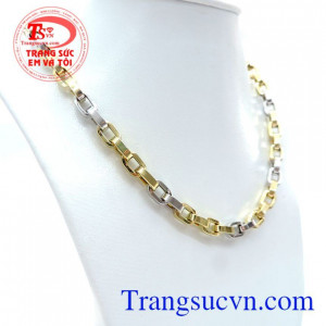 Vòng Cổ Nam Italy Kiểu Dáng Sang Trọng được rất nhiều các phái nam lựa chọn với thiết kế tinh tế đơn giản nhưng lại tinh tế