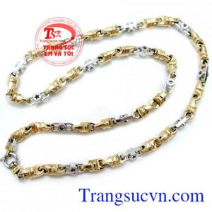Dây chuyền nam vàng tây chất lượng vàng đảm bảo và uy tín, khách hàng ưa chuộng nhiều năm liền