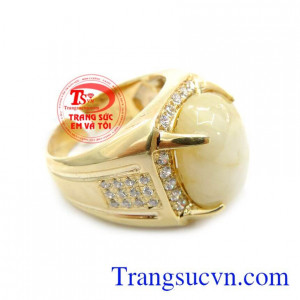 Saphire là viên đá biểu tượng cho sự giàu sang thịnh vượng tình yêu và lòng thủy chung