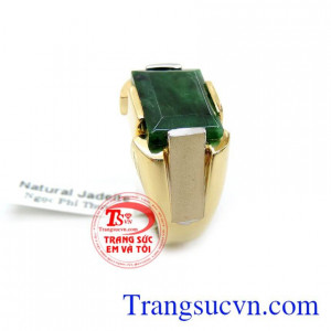 Nhẫn Nam Vàng 14K Jadeite Thiên Nhiên là món quà ý nghĩa cho người yêu thương