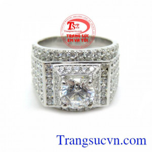Nhận đặt hàng và chế tác trang sức theo yêu cầu. Sản phẩm uy tín chất lượng, bảo hành 6 tháng giao hàng toàn quốc.