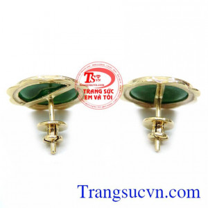 Chất liệu vàng,đá quý thiên nhiên Năm nay, xu hướng lựa chọn những mẫu hoa tai vàng tây được khá nhiều các bạn nữ lựa chọn bởi vẻ đẹp sang trọng, quý phái của những mẫu thiết kế này,Hoa Tai Vàng 14K Ngọc Cẩm Thạch Quý Phái