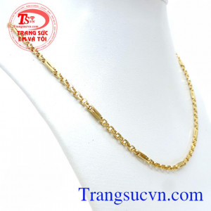 Dây Chuyền Nam Vàng Tây 10K Đẹp, dây chuyền nam đẹp. Dây chuyền vàng kết hợp với mặt dây nam tinh tế. Sản phẩm uy tín chất lượng giao hàng toàn quốc thanh toán an toàn.