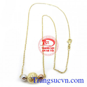 Dây chuyền vàng nữ thiết kế kiểu dáng Italy, mang lại vẻ đẹp tinh tế cho phái nữ