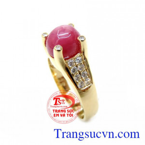 Từ thời xa xưa, ruby đã được biết với khả năng giúp ngăn ngừa, phòng tránh các căn bệnh nặng và tạo cho cơ thể nguồn năng lượng tích cực