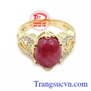 Chiếc Nhẫn Hồng Ngọc Quý Phái chất lượng đá và vàng đảm bảo