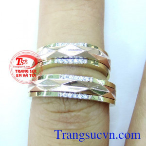 Nhẫn Cưới Sánh Duyên