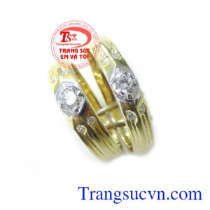 Nhẫn cưới vàng được ưa chuộng hàng đầu việt nam, nhẫn cưới khắc chữ miễn phí