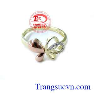 Nhẫn nữ là món quà ý nghĩa dành cho phái đẹp, là sản phẩm được nhiều phái nam lựa chọn để tặng cho người mình yêu thương