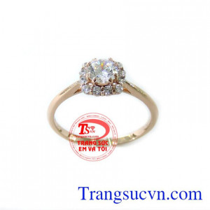 Chiếc Nhẫn Vàng Hồng Nữ Cá Tính được thiết kế tinh tế,Nhẫn nữ phái đẹp đeo xinh xinh trên ngón tay đeo nhẫn, nhẫn nữ bảo hành 6 tháng giao toàn quốc, thanh toán an toàn.