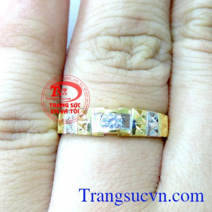 Nhẫn Cưới Lấp Lánh Ánh Kim