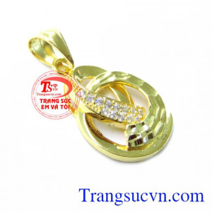 Mặt Nữ Đeo Trẻ Trung, mặt dây chuyền vàng, mặt dây nữ đeo đẹp.