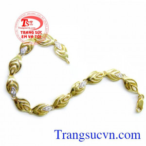 Lắc vàng, Lắc nữ vàng tây tinh tế khách hàng ưa chuộng. 