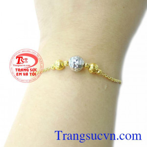 Lắc bi vàng nữ bảo hành 6 tháng, giao Lắc bi vàng nữ toàn quốc. Lắc bi vàng nữ