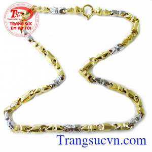 hiếc Vòng cổ vàng hót phù hợp đeo cổ nam, là chiếc dây chuyền vàng hai màu, chất lượng vàng đảm bảo