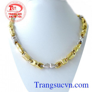 Vòng cổ nam đẳng cấp