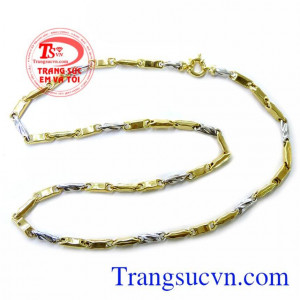 Chiếc Dây vàng đeo cổ chất lượng đảm bảo uy tín, dây chuyền nam, vòng cổ vàng là một món trang sức được ưa chuộng bởi vì Ý Nghĩa Dây Chuyền rất tuyệt vời