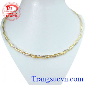 Những mẫu thiết kế từ Ý vô cùng độc đáo và sang trọng. Kiềng nữ ý thời trang