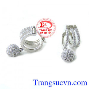 Bán Hoa tai vàng nữ xinh chất lượng cao. 