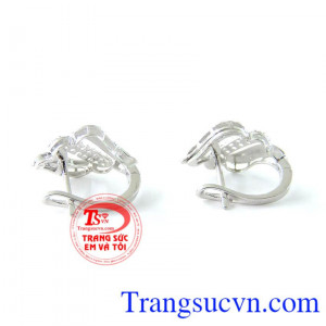 Hoa tai vàng trắng xinh 10k hoa tai đẹp chất lượng bảo đảm mang đến vẻ đẹp thời trang quý phái cho người đeo. 