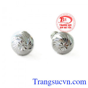 Hoa tai phay sáng.