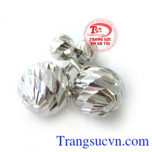 Hoa tai phay sáng, hoa tai vàng tây 10k thiết kế nhẹ nhàng đơn giản tạo vẻ đẹp thanh lịch cho phái nữ. Hoa tai vàng tây giao hàng toàn quốc.