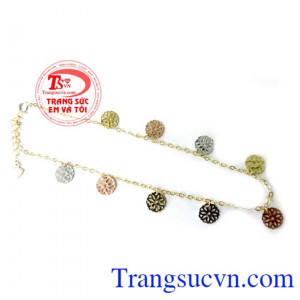 giao Lắc chân hoa tuyết tình yêu toàn quốc, khách hàng ưa chuộng và bình chọn nhiều năm liên là Thương Hiệu Dẫn Đầu Việt Nam 