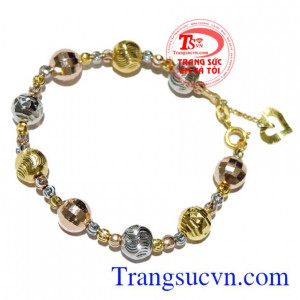 Khách hàng ưa chuộng và bình chọn nhiều năm liền. Lắc bi tình yêu