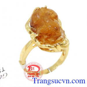Nhẫn vàng tỳ hưu thạch anh tóc thiên nhiên có Giấy kiểm định Đá Quý và Vàng kèm theo Nhẫn vàng tỳ hưu thạch anh tóc, mang năng lượng tốt cho người đeo,chiếc Nhẫn vàng tỳ hưu thạch anh tóc.