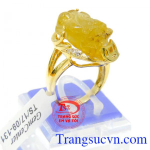 Nhẫn tỳ hưu thạch anh tóc đẹp đẹp tinh tế,có giấy kiểm định đá quý và vàng