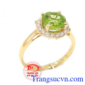 Chiếc nhẫn nữ Đá Peridot thông thái chất lượng đảm bảo uy tín,Có Giấy kiểm định đá quý kèm theo Nhẫn nữ Đá Peridot thông thái giao toàn quốc, bảo hành 1 năm,Nhẫn nữ Đá Peridot thông thái.