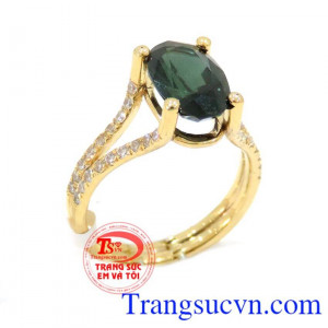 Nhẫn Sapphire nữ vàng Nhẫn nữ vàng gắn đá quý Sapphire thiên nhiên dành cho phái đẹp,Nhẫn Sapphire nữ vàng đeo hợp thời trang và quý phái Nhẫn Sapphire nữ vàng.